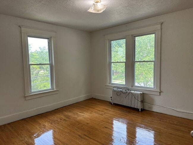 Photo - 2 Bedroom 1 Bathroom 2nd Floor Apartment F... Unit 1A