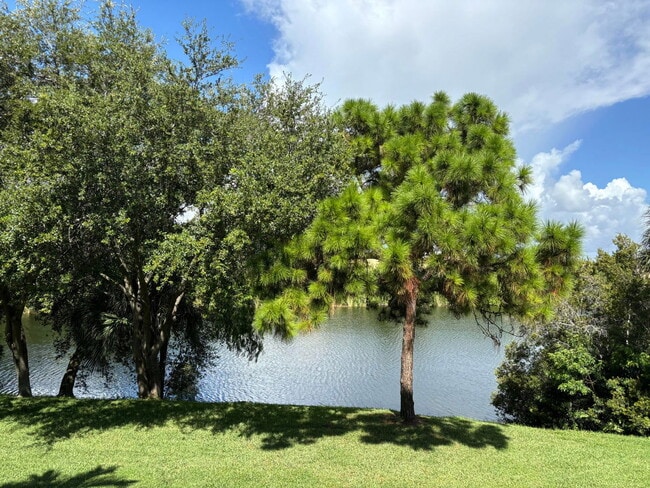 Photo - 2048 Alta Meadows Ln