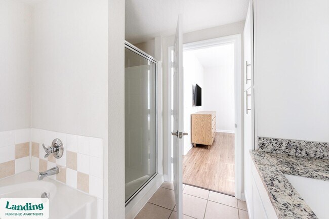 Photo - 2801 Biltmore Park Dr Unit 17-201.1410327