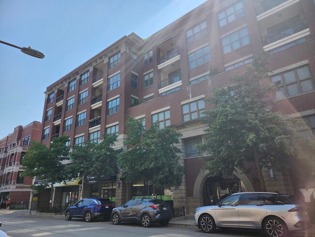 Photo - 3140 N Sheffield Ave Condo Unit 401
