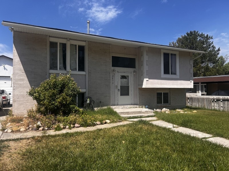 Photo - 2870 Hazelnut Dr