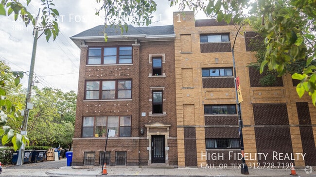 Building Photo - 1057 W Foster Ave Unit 1 Rental