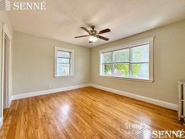 Building Photo - 6 Sherborn Ct Unit 7 Rental