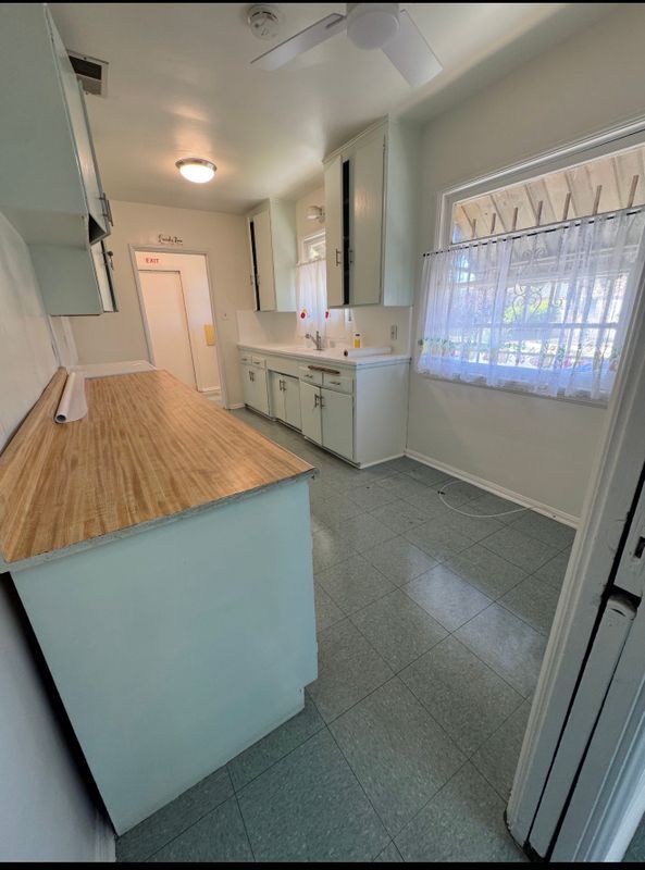 Photo - 2052 Browning Blvd