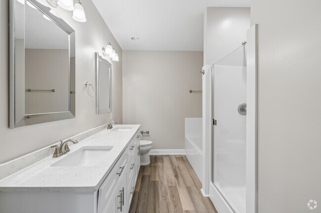 3BR, 2.5BA - 1,645SF - Primary Bathroom