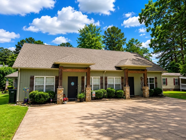 Photo - *****L@@K AT ME - 3 BR/2 BA BRYANT DUPLEX FOR RENT*****