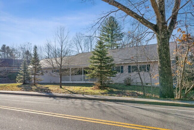 Photo - 3 Wilbery Farm Rd