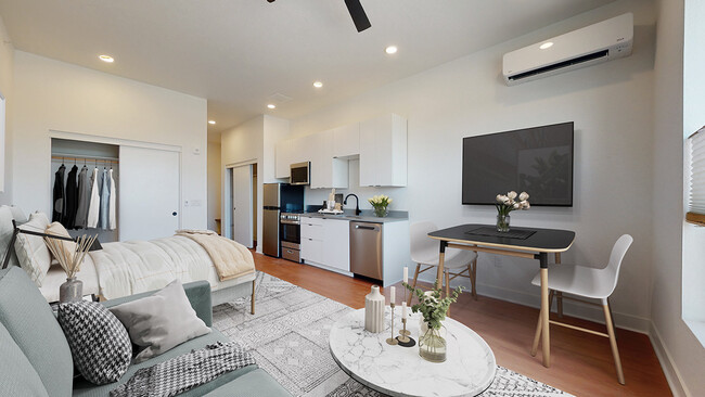 Style D Studio - The Everett