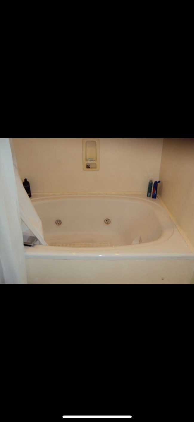 Photo - 2730 Brownsboro Rd Unit 136