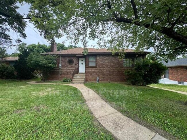 Photo - 550 N Elizabeth Ave Casa