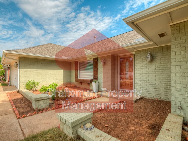 Photo - 5313 NW 110th St