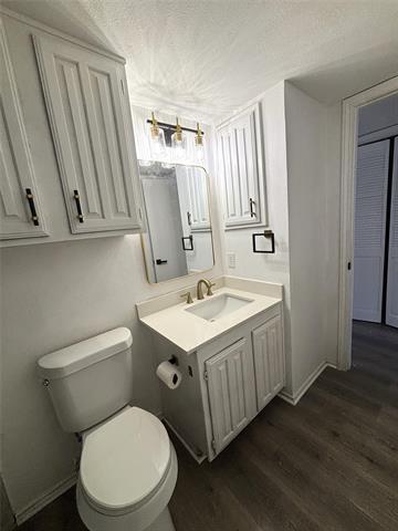 Photo - 222 Shady Ln Dr