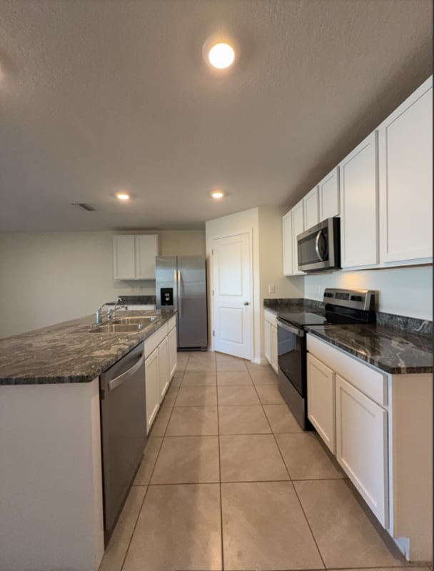 Photo - 822 18th Ave SE