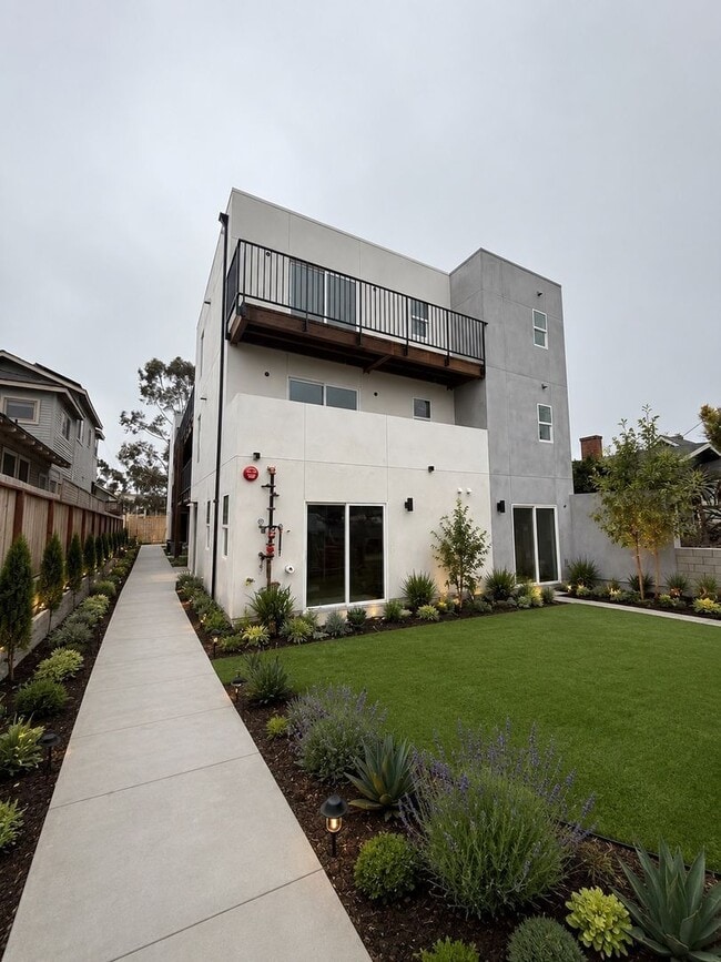 Photo - 1259 Lincoln Ave Unit 303