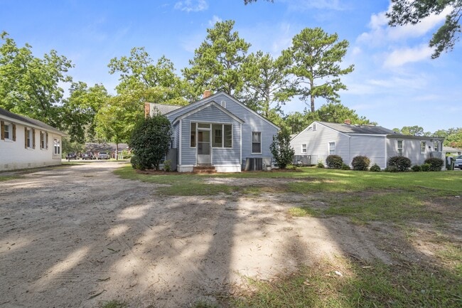 Photo - 202 South Carolina Dr