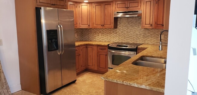 Photo - 4916 Hawaii Blvd