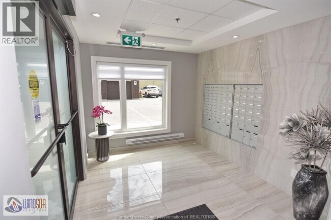 Photo - 728 Brownstone Dr Unité 305