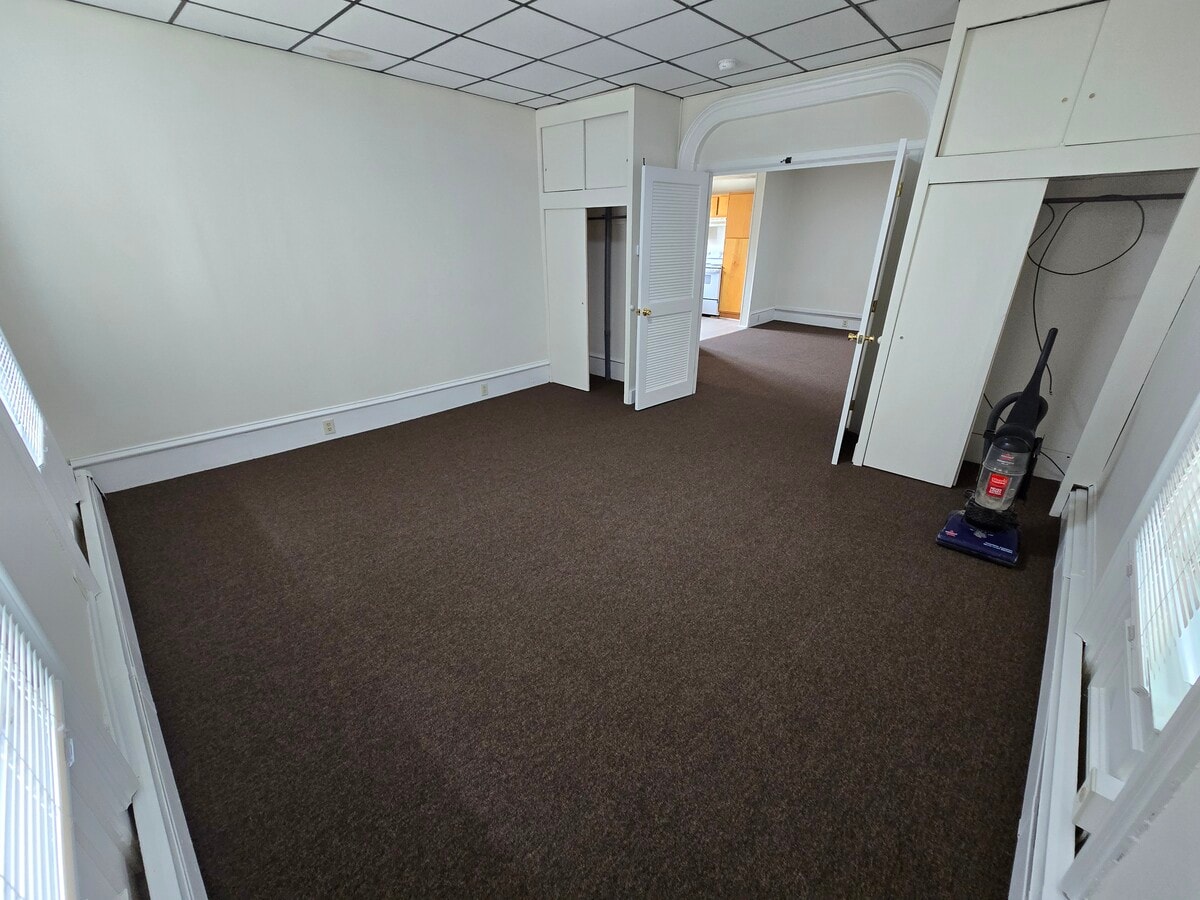 Photo - 200 E Williams St Unidad B