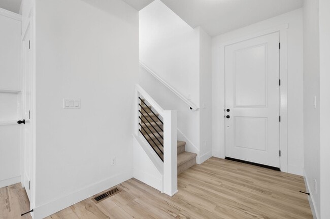 Photo - Modern Luxury in Meridian’s Oaks North – 4...