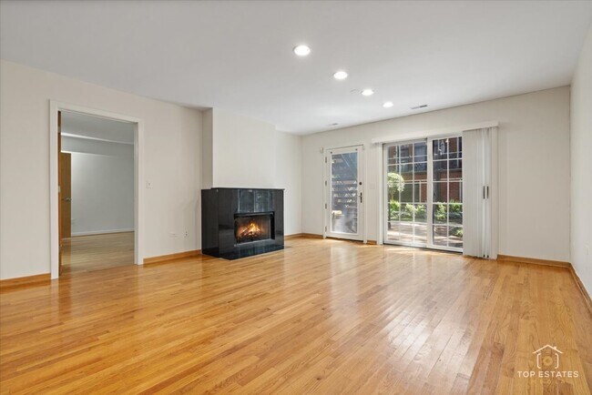 1812 S Dearborn St Unit 10