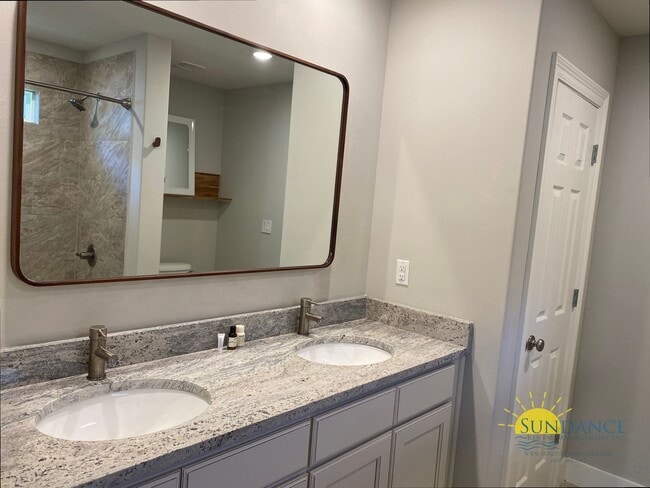 Photo - Stunning 3 Bedroom Home in Navarre