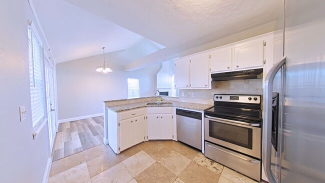Photo - 4001 SW Rolling Hills Dr