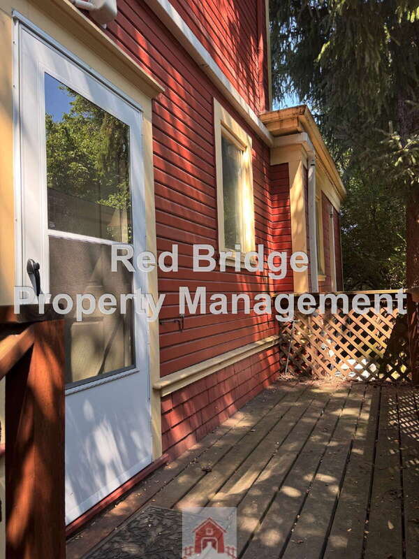 Photo - 1327 SE Nehalem St