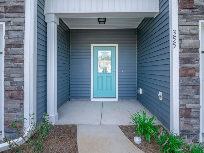 Photo - 355 S Stingray Ln