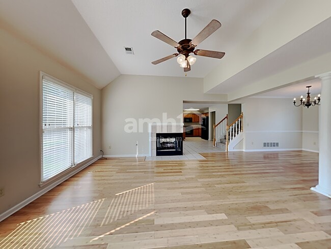 Photo - 5005 Bristol Woods