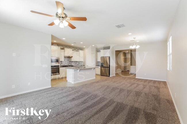 Photo - 2027 Kenton Way