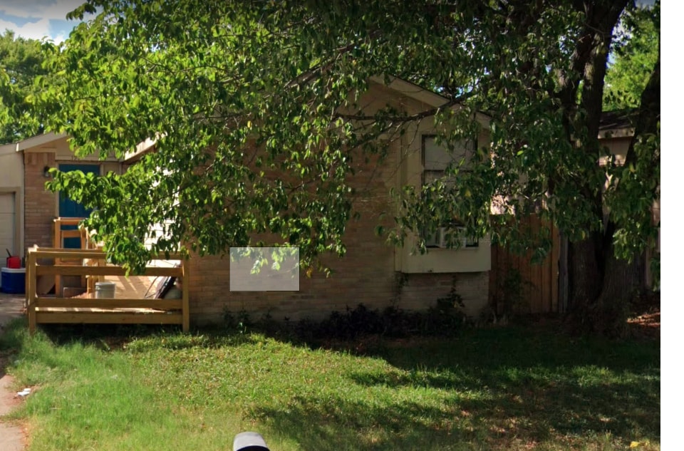 Photo - 123 Woodhill St