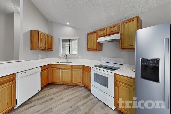 Photo - 10008 Buffalo Grove Rd