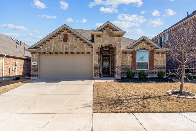 Photo - 1352 Lake Grove Dr Casa