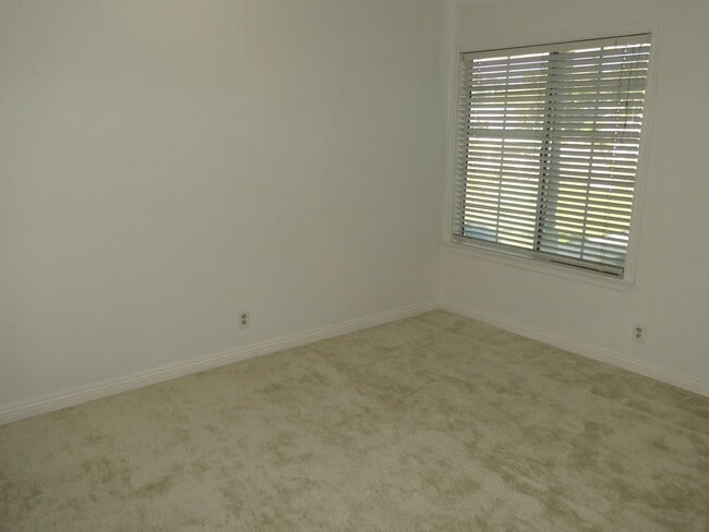 Photo - Single Story 3 Bedroom Home for Rent in Sa...