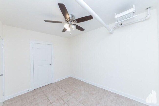 Photo - 2 bedroom in Chicago IL 60625 Unidad 4953-3