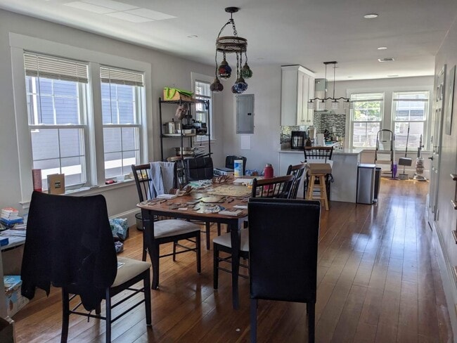 Photo - 318 Concord Ave Unit 318