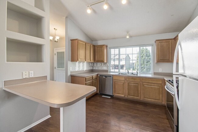 Photo - Multi-Level Elkhorn Home