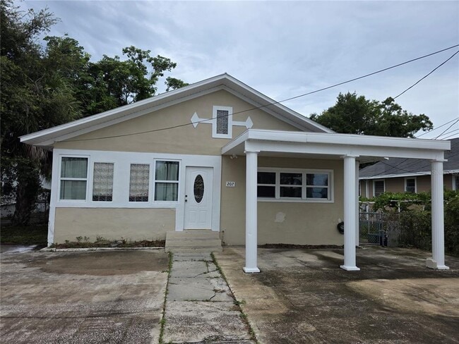 Photo - 207 Hibiscus St Casa