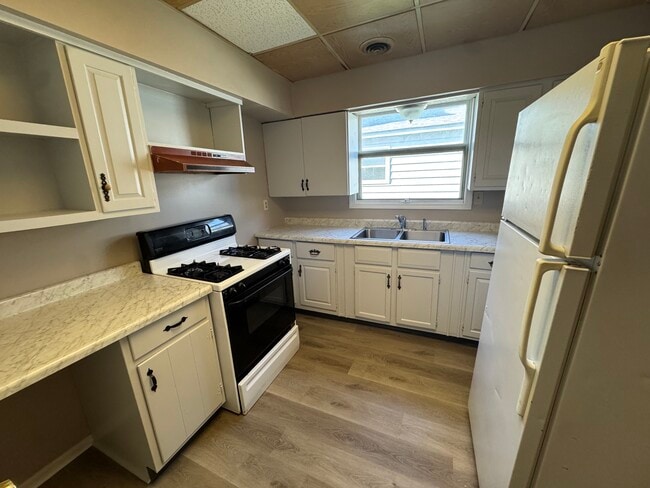 Photo - 1218 E Broadway Unit 3