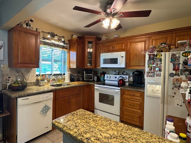 Photo - 2615 SW Natura Ave Casa