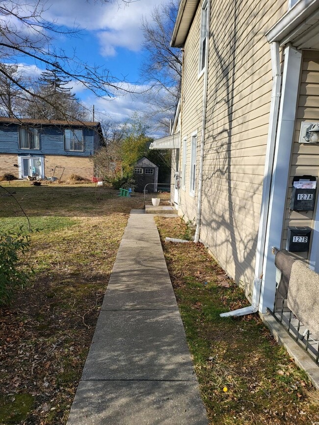 Photo - 127 Liverpool Ave