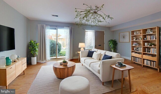 Photo - 2625 Wagon Dr