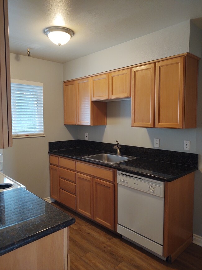 Kitchen_1 - 13473 SW 17th St Unit 13473