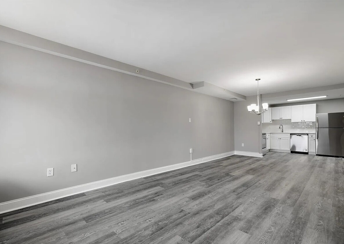 Photo - 28 Allegheny Ave (Towson, MD)
