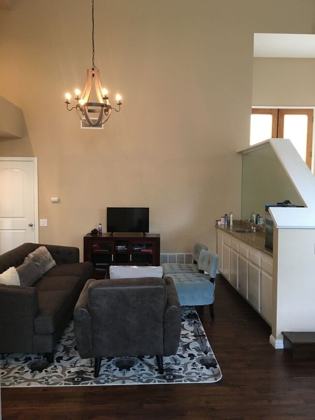 Building Photo - 4BD 2.5BA House located in Vineland Hills of Poway