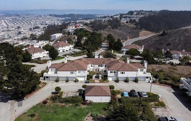 Photo - 741 Pointe Pacific Dr