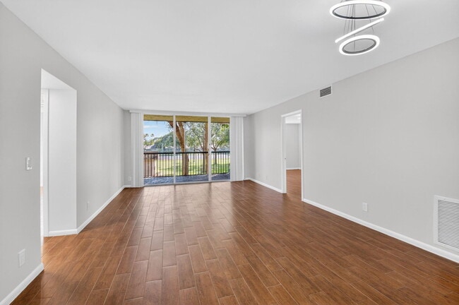 Photo - 5260 NW 2nd Ave Unit 206