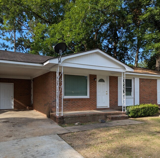 1406 Colquitt Ave Rental House Rental in Albany, GA
