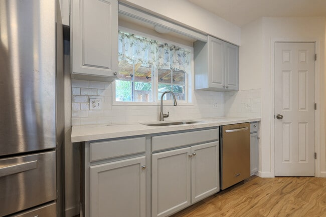 Photo - 2641 SE 168th Ave