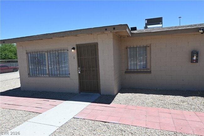 Photo - 1007 C St Unit 1